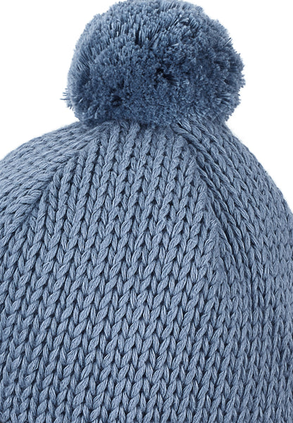 Bobble hat